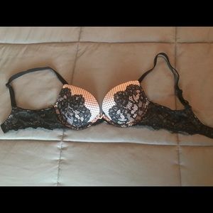 Victoria’s Secret Dream Angels Push-up bra
